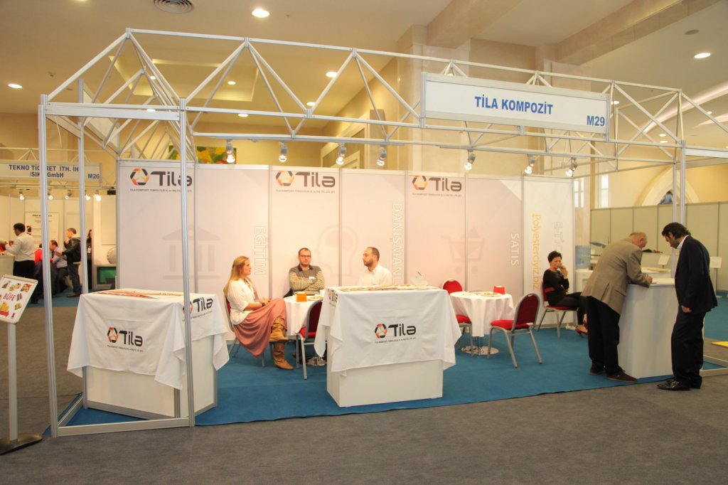 Exhibition Area (390)